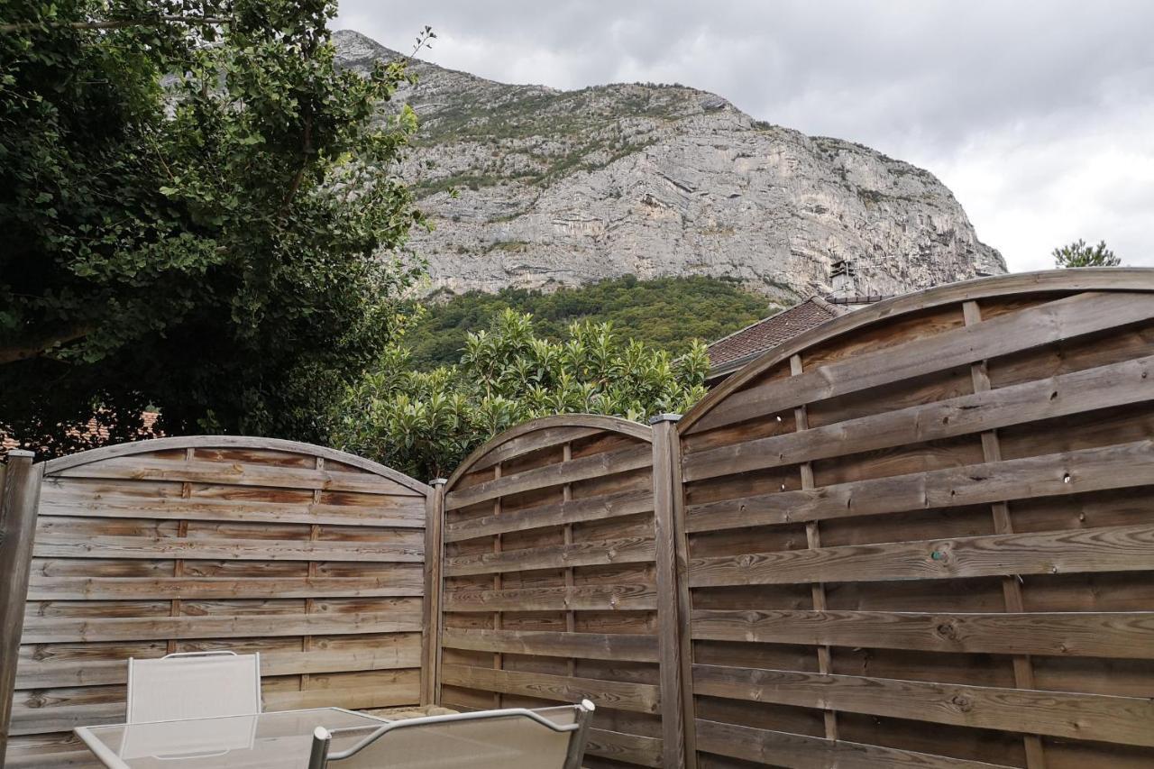 #M1 La Maisonnette Des 3 Ponts Terrace Saint-Egreve Exterior foto
